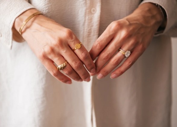 5 Unique Ways to Repurpose Your Old  Jewelry